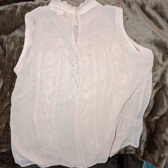 Blouse - Picture 2 of 2